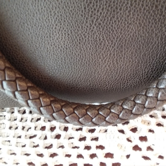 Adjustable straps handbag - Picture 4 of 8